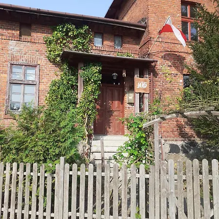 Stara Szkola Apartment Piaseczno (Drawsko)